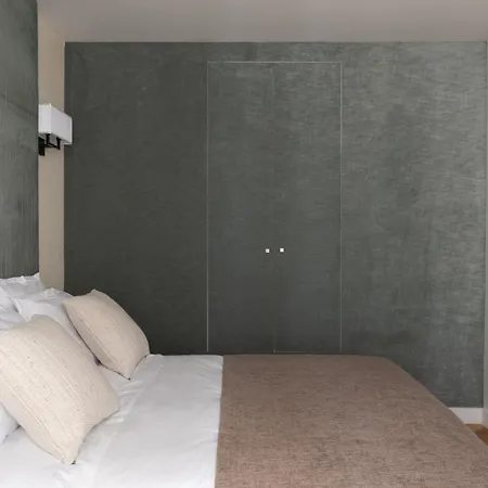 Champs élysées Montaigne Luxury 2 Bedroom